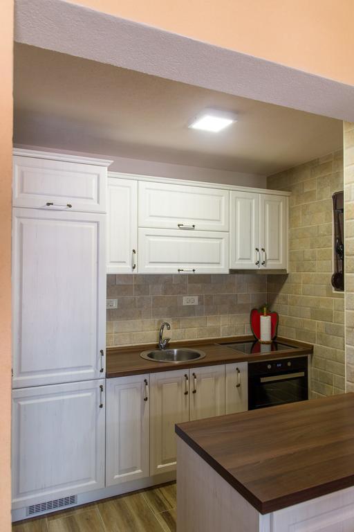 Apartment Bambo Tre Sorrele โกตอร์ ภายนอก รูปภาพ